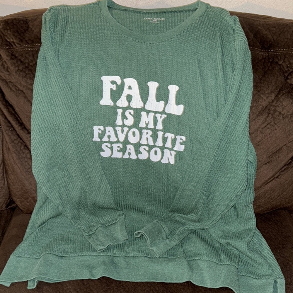 Green Long Sleeve Shirt with Fall Print